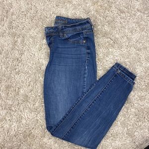 Maurices skinny jeans, size small